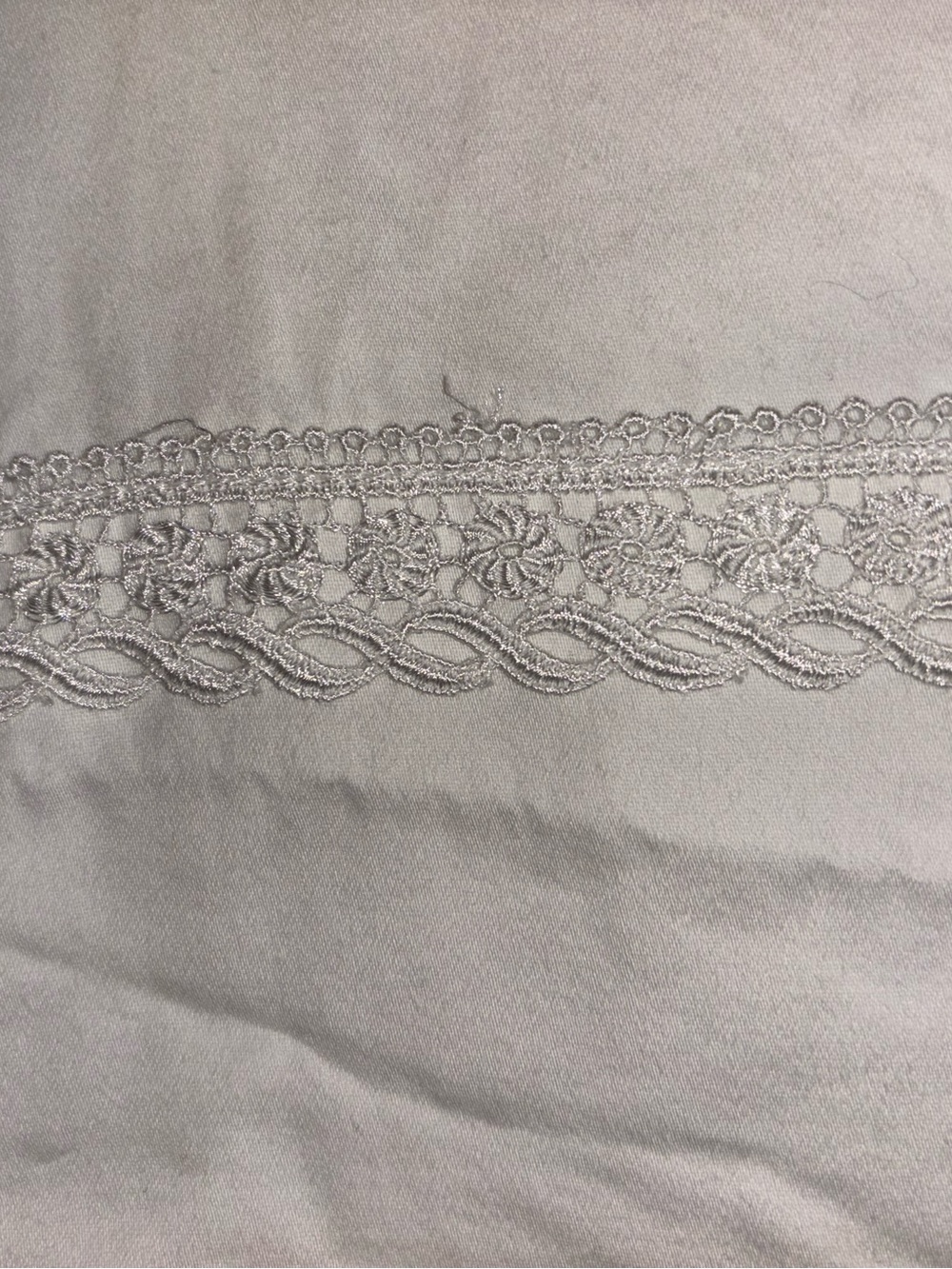 Egyptian Cotton 100% Peacock Alley Lace-Trim Sheet and Fitted sheet